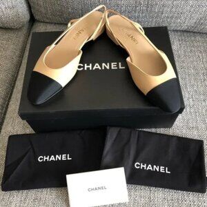 New Chanel Size 38 Goatskin Slingback Beige/Black Flat